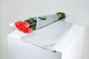 polypropylene-sleeve-the-role-of-packaging-in-protecting-flowers